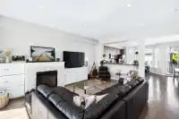 7 7155 189 STREET - thumbnail 1