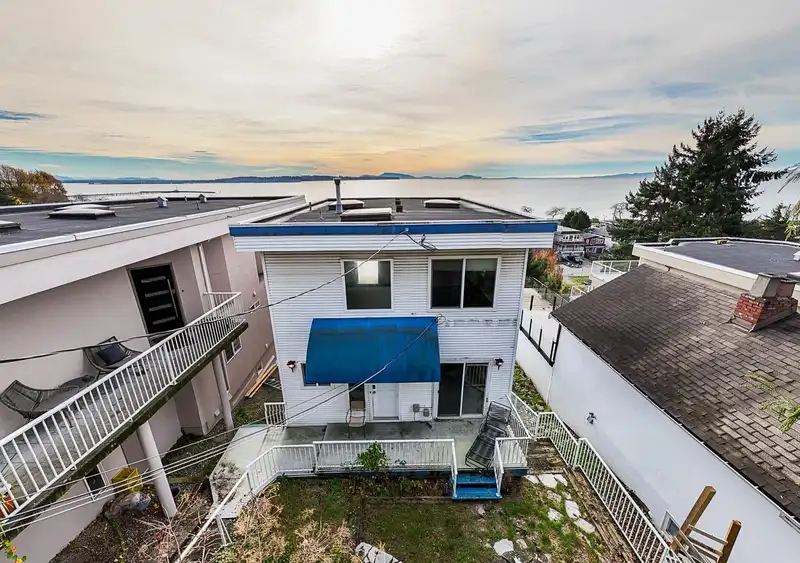 14768 MCDONALD AVENUE - photo 1 of 30