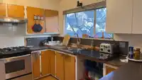 9401 DAWSON CRESCENT - thumbnail 8