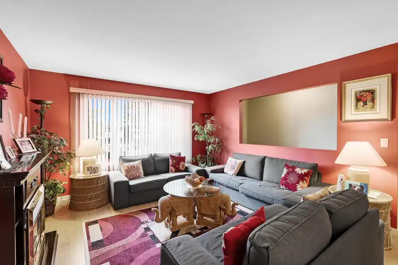 12486 113B AVENUE - photo 1 of 28