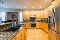20426 67A AVENUE - thumbnail 7