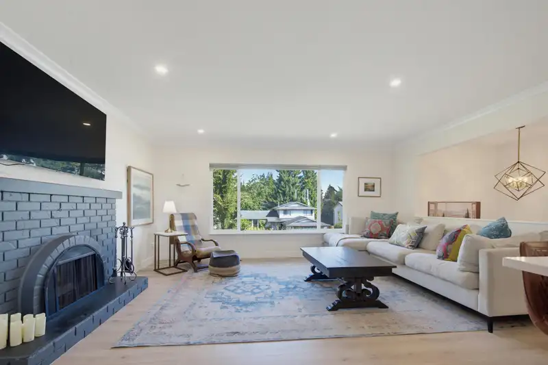 26866 32A AVENUE - photo 3 of 40