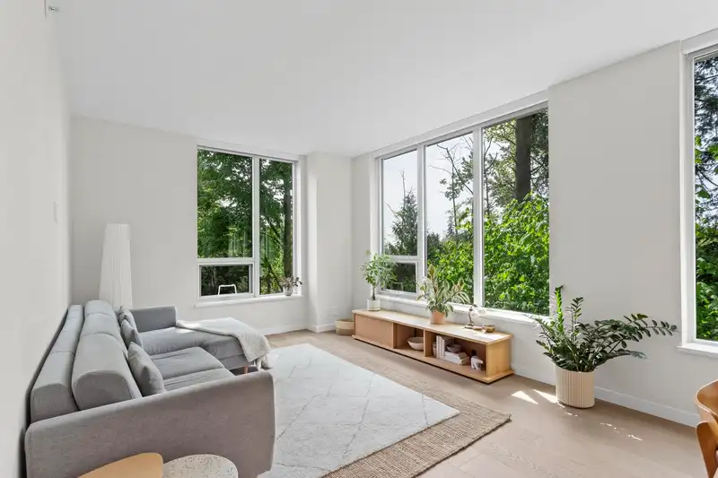 309 3533 ROSS DRIVE - photo 2 of 37