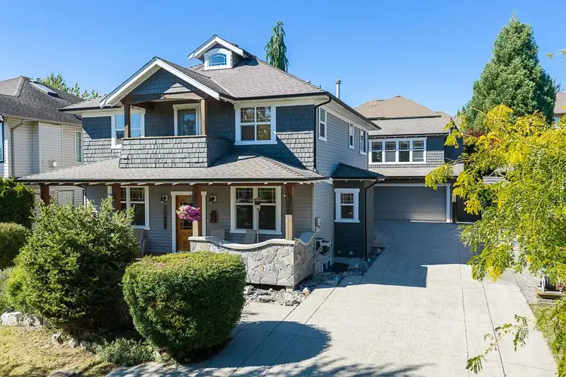 26865 25A AVENUE - photo 2 of 40