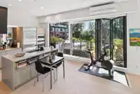 307 300 SALTER STREET - thumbnail 5