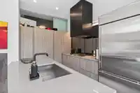 307 300 SALTER STREET - thumbnail 10
