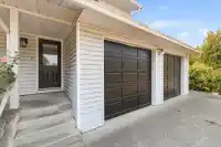 4855 200A STREET - thumbnail 4
