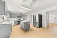 4855 200A STREET - thumbnail 10