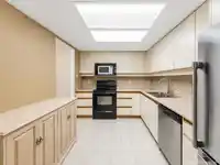 404 1470 PENNYFARTHING DRIVE - thumbnail 19