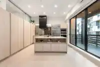 219 300 SALTER STREET - thumbnail 2