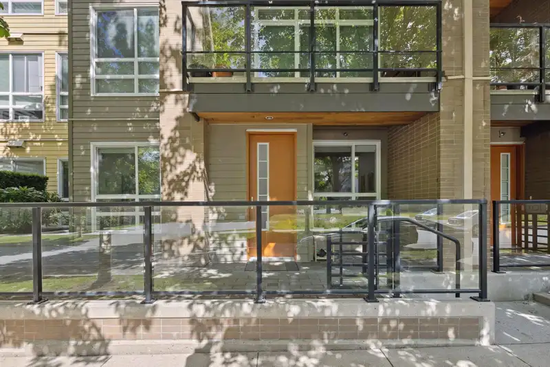 102 6033 GRAY AVENUE - photo 1 of 25