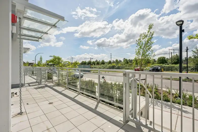 132 4665 ALASKA STREET - photo 3 of 30
