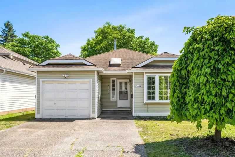 11484 207 STREET - photo 2 of 36