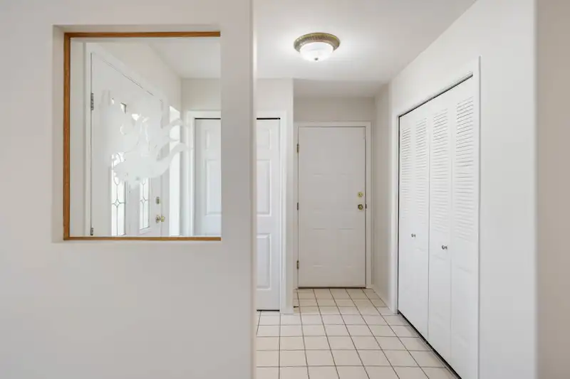 11484 207 STREET - photo 4 of 36