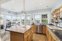 3662 OAK STREET - thumbnail 12