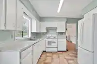8904 GAY STREET - thumbnail 11