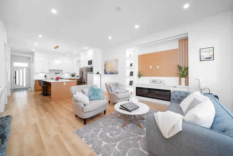 7747 197 STREET - photo 2 of 31