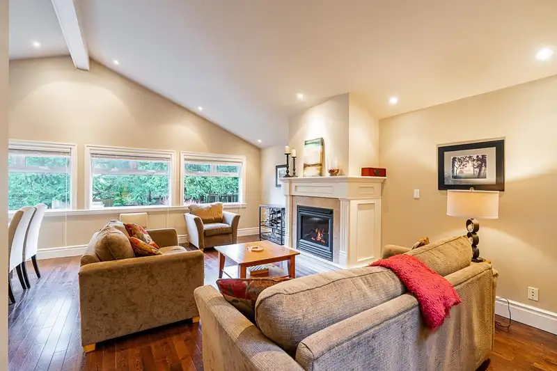 4640 WOODBURN ROAD - photo 4 of 34