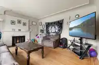 33919 VICTORY BOULEVARD - thumbnail 13