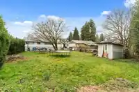 33919 VICTORY BOULEVARD - thumbnail 26