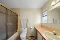 5742 190 STREET - thumbnail 19
