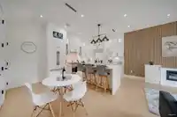 1 4463 WALDEN STREET - thumbnail 9