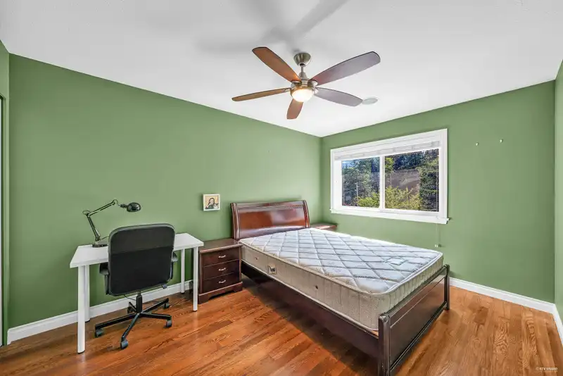 6550 ALBERY PLACE - photo 3 of 32