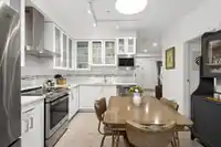 4860 SLOCAN STREET - thumbnail 4
