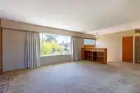 3371 VINCENT STREET - thumbnail 5