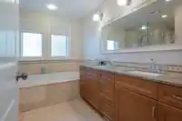 3353 200 STREET - thumbnail 36