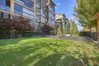 235 8067 207 STREET - thumbnail 22