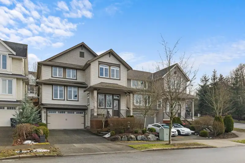 7016 178 STREET - photo 1 of 28