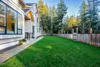 19805 32 AVENUE - thumbnail 3