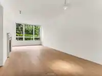 111 5800 ANDREWS ROAD - thumbnail 2