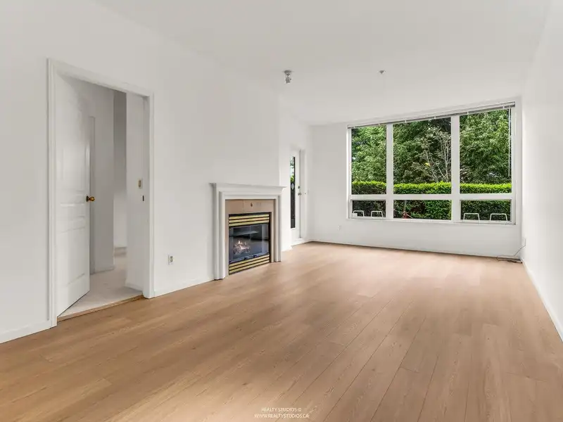 111 5800 ANDREWS ROAD - photo 4 of 35