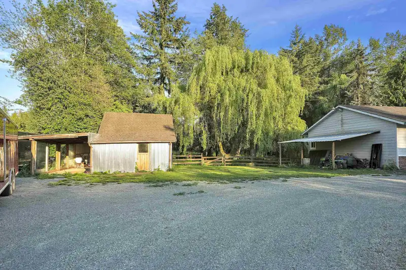 25887 60 AVENUE - photo 4 of 40