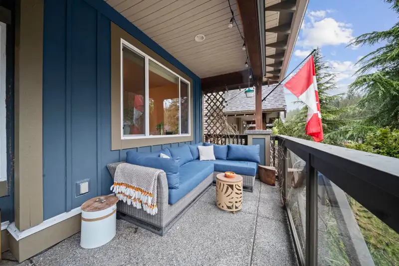 13851 232 STREET - photo 3 of 40