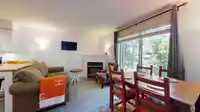 101 3070 HILLCREST DRIVE - thumbnail 2