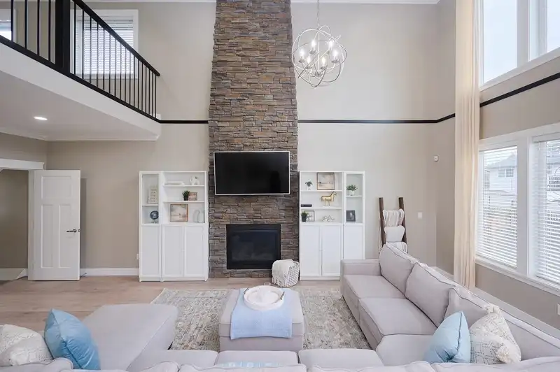 11939 BONSON ROAD - photo 4 of 30