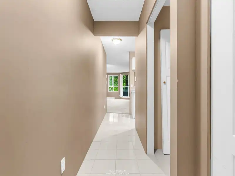 206 3489 ASCOT PLACE - photo 3 of 29