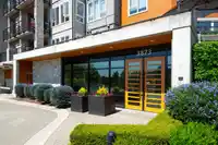 306 3873 CATES LANDING WAY - thumbnail 2
