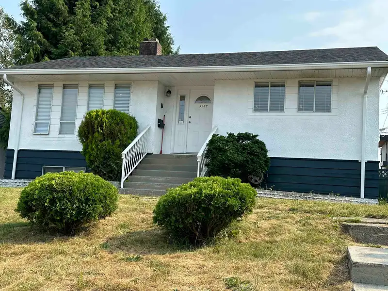 3788 LINWOOD STREET - photo 1 of 17