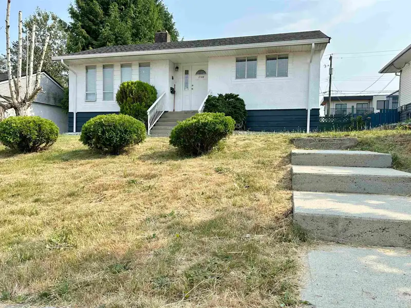 3788 LINWOOD STREET - photo 2 of 17