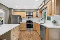9382 209B STREET - thumbnail 6