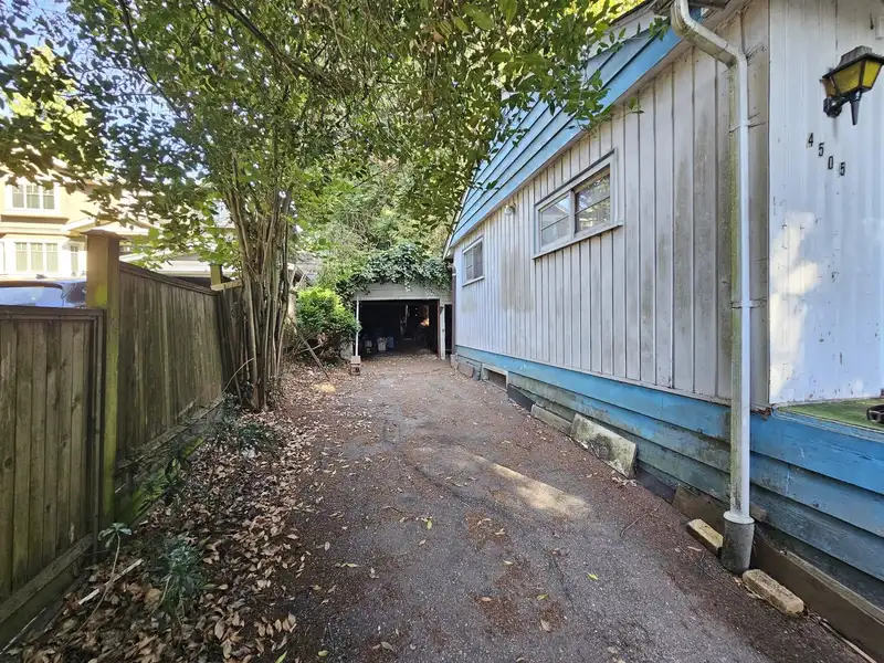 4505 MARINE DRIVE - photo 3 of 9