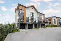 123 15111 EDMUND DRIVE - thumbnail 1