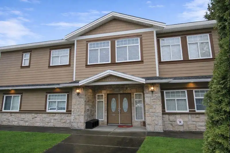 11460 SEATON ROAD - photo 1 of 34
