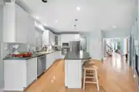 2333 133A STREET - thumbnail 14