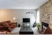 2253 WILLOUGHBY WAY - thumbnail 4