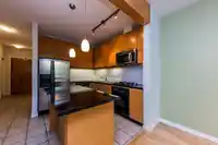 208 560 RAVEN WOODS DRIVE - thumbnail 6